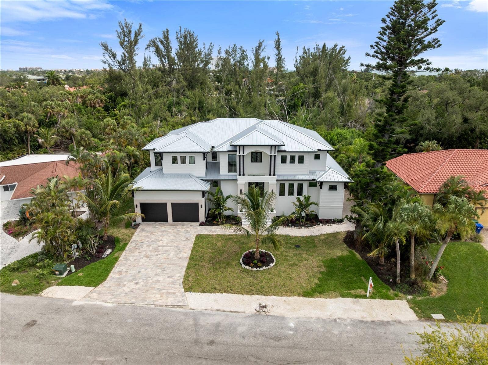 626 BUTTONWOOD DRIVE, Longboat Key, FL 34228 626 BUTTONWOOD DRIVE, Longboat Key, FL 34228