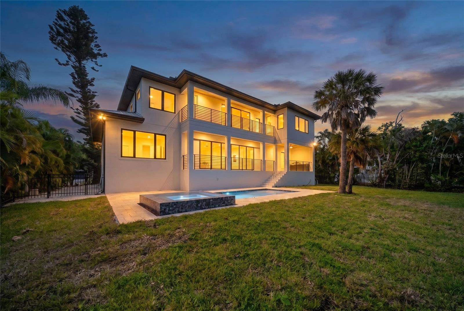 626 BUTTONWOOD DRIVE, Longboat Key, FL 34228 626 BUTTONWOOD DRIVE, Longboat Key, FL 34228