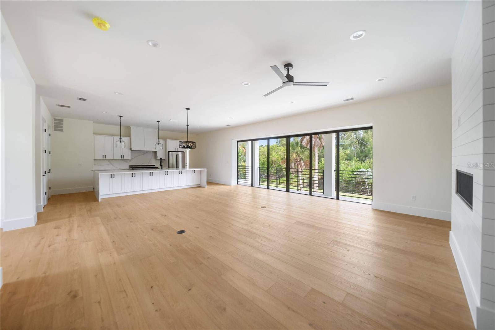 626 BUTTONWOOD DRIVE, Longboat Key, FL 34228 626 BUTTONWOOD DRIVE, Longboat Key, FL 34228