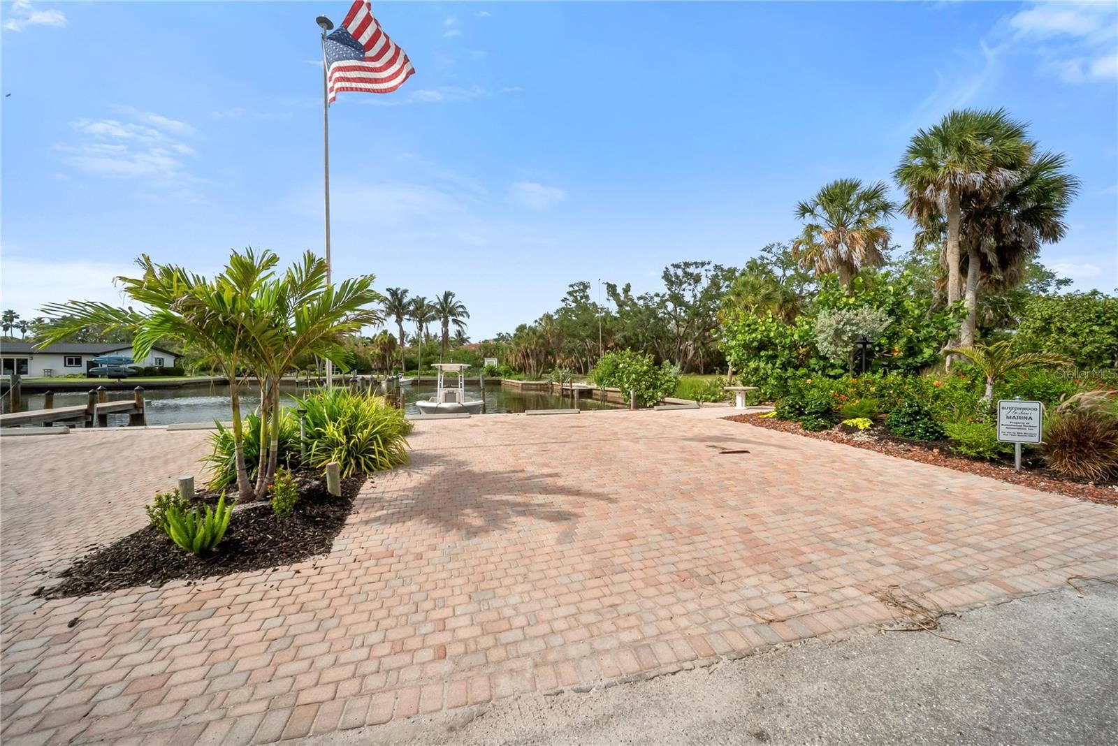 626 BUTTONWOOD DRIVE, Longboat Key, FL 34228 626 BUTTONWOOD DRIVE, Longboat Key, FL 34228