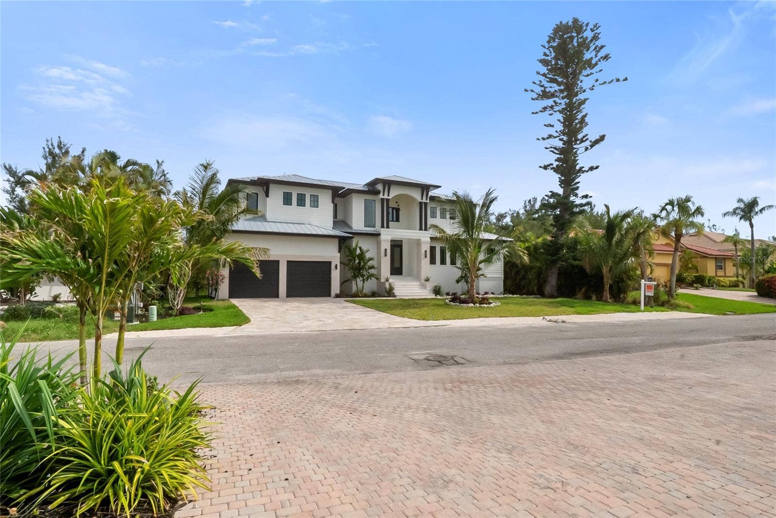 626 BUTTONWOOD DRIVE, Longboat Key, FL 34228 626 BUTTONWOOD DRIVE, Longboat Key, FL 34228