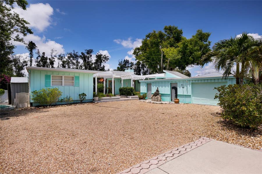 Property photo for 311 MAGELLAN DRIVE, Sarasota, FL