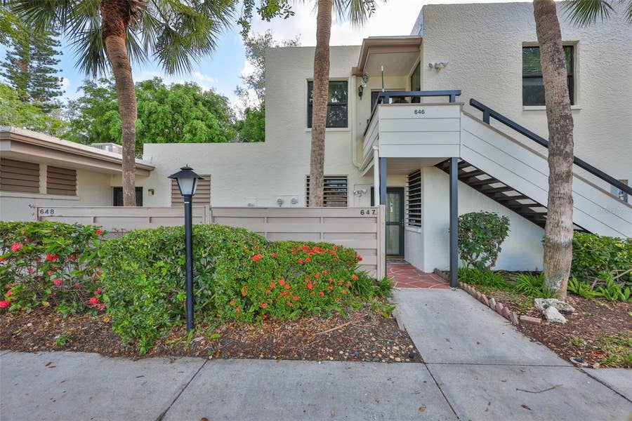 Property photo for 647 WOODLAWN DRIVE, #647, Bradenton, FL