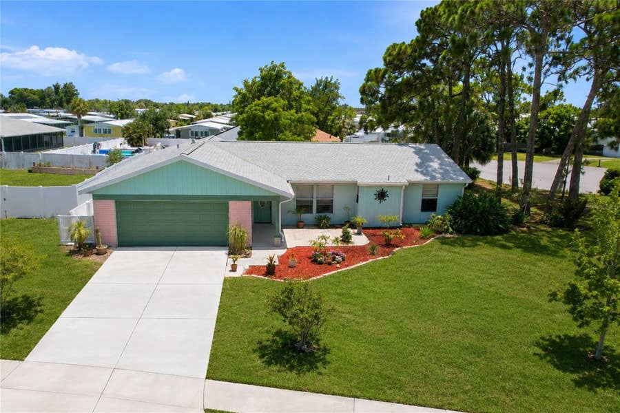 Property photo for 6807 36TH AVE DR W W, Bradenton, FL