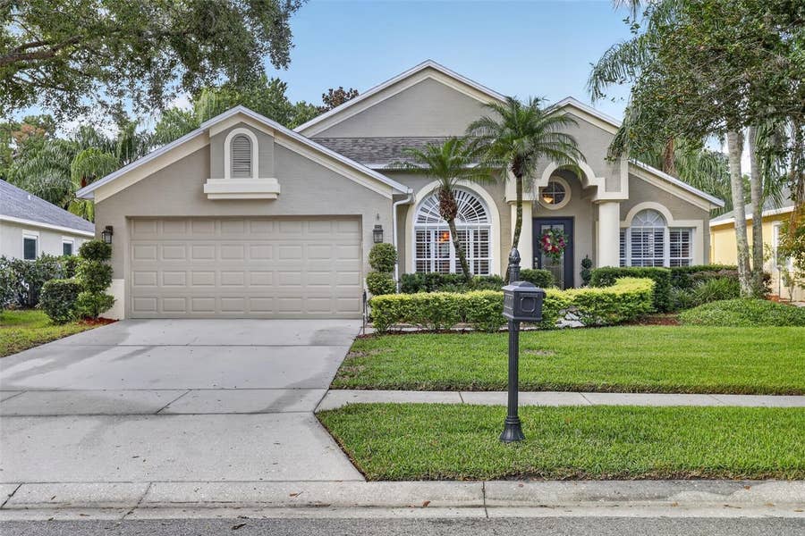 Property photo for 11717 DERBYSHIRE DRIVE, Tampa, FL