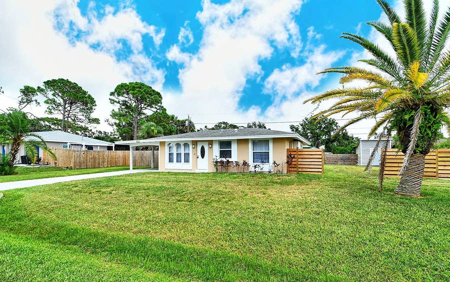 Property photo for 307 SOUTHLAND ROAD, Venice, FL