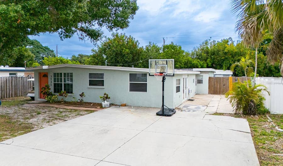 Property photo for 3731 PAPAI DRIVE, Sarasota, FL