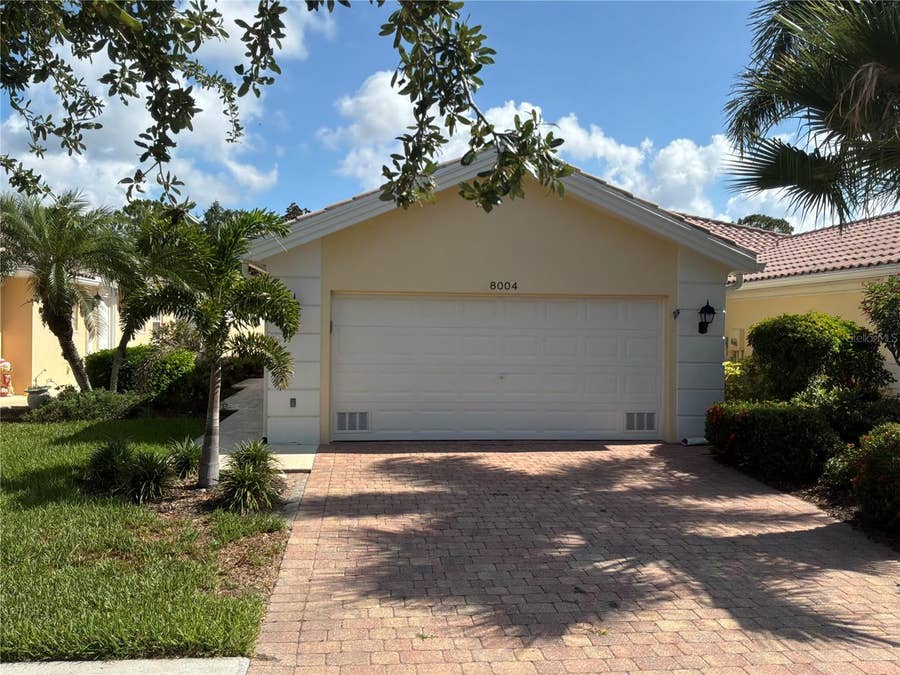 Property photo for 8004 CAMMINARE DRIVE, Sarasota, FL