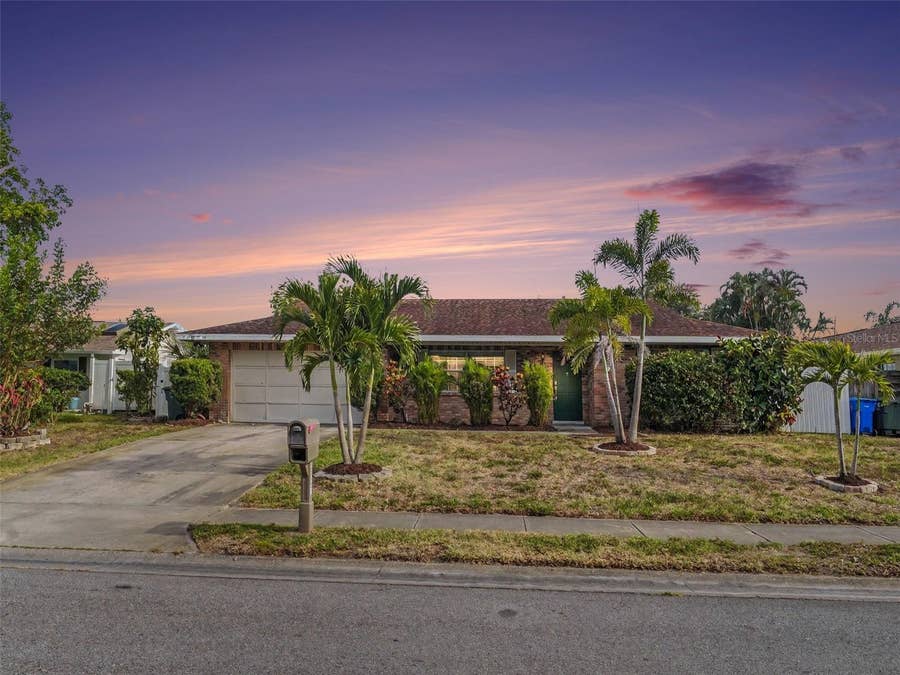 Property photo for 3907 23RD AVENUE W, Bradenton, FL