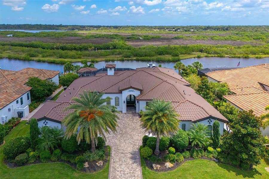 Property photo for 11424 HARBOURSIDE LANE, Parrish, FL