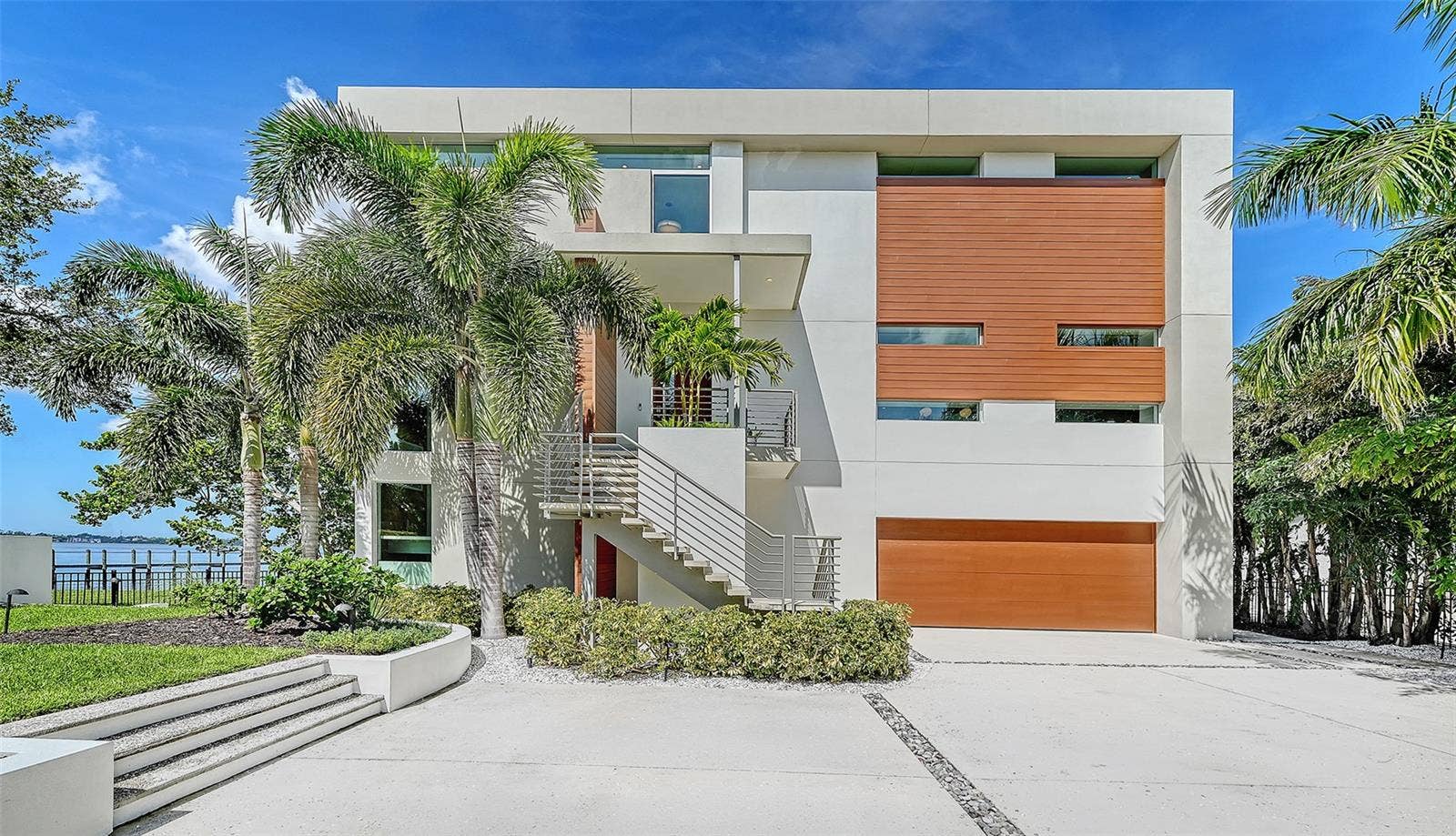 907 35TH AVENUE DRIVE W, Palmetto, FL 34221 907 35TH AVENUE DRIVE W, Palmetto, FL 34221