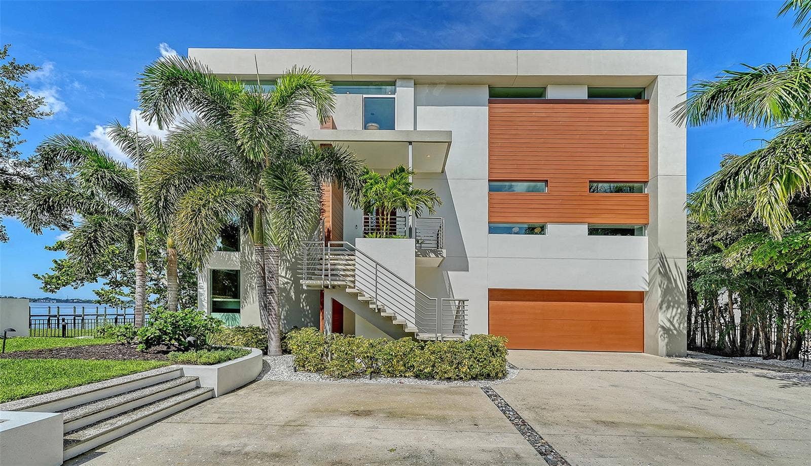 907 35TH AVENUE DRIVE W, Palmetto, FL 34221 907 35TH AVENUE DRIVE W, Palmetto, FL 34221