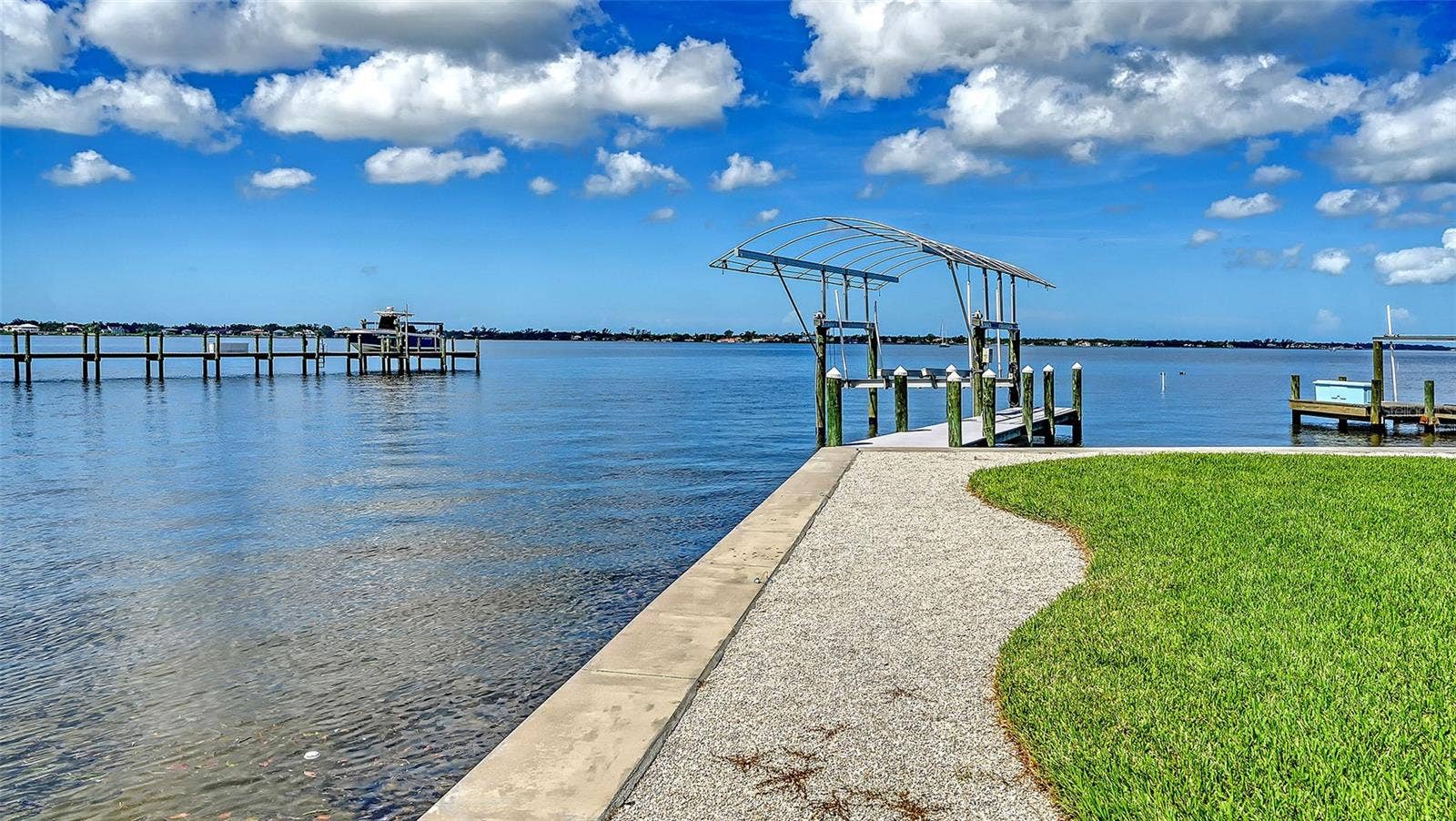907 35TH AVENUE DRIVE W, Palmetto, FL 34221 907 35TH AVENUE DRIVE W, Palmetto, FL 34221
