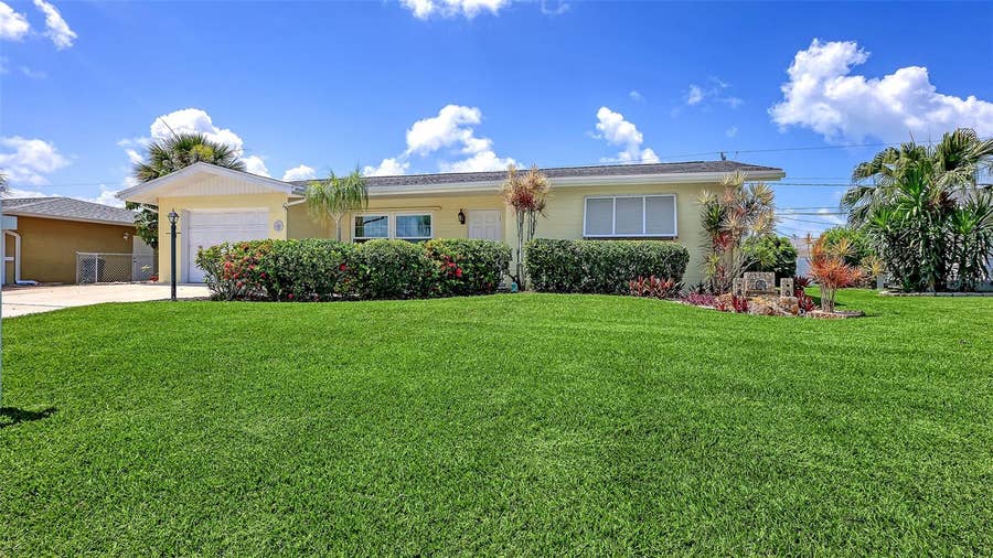 Property photo for 524 GLEN OAK ROAD, Venice, FL