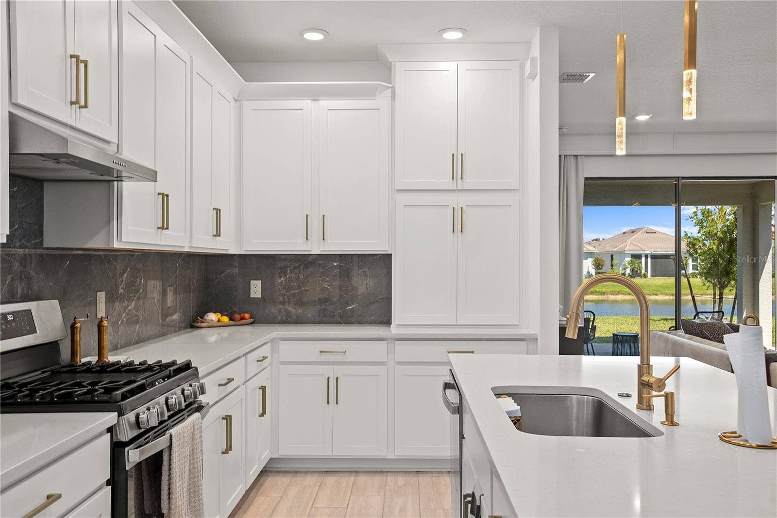4724 CRESTPOINT WAY, Palmetto, FL 34221 4724 CRESTPOINT WAY, Palmetto, FL 34221