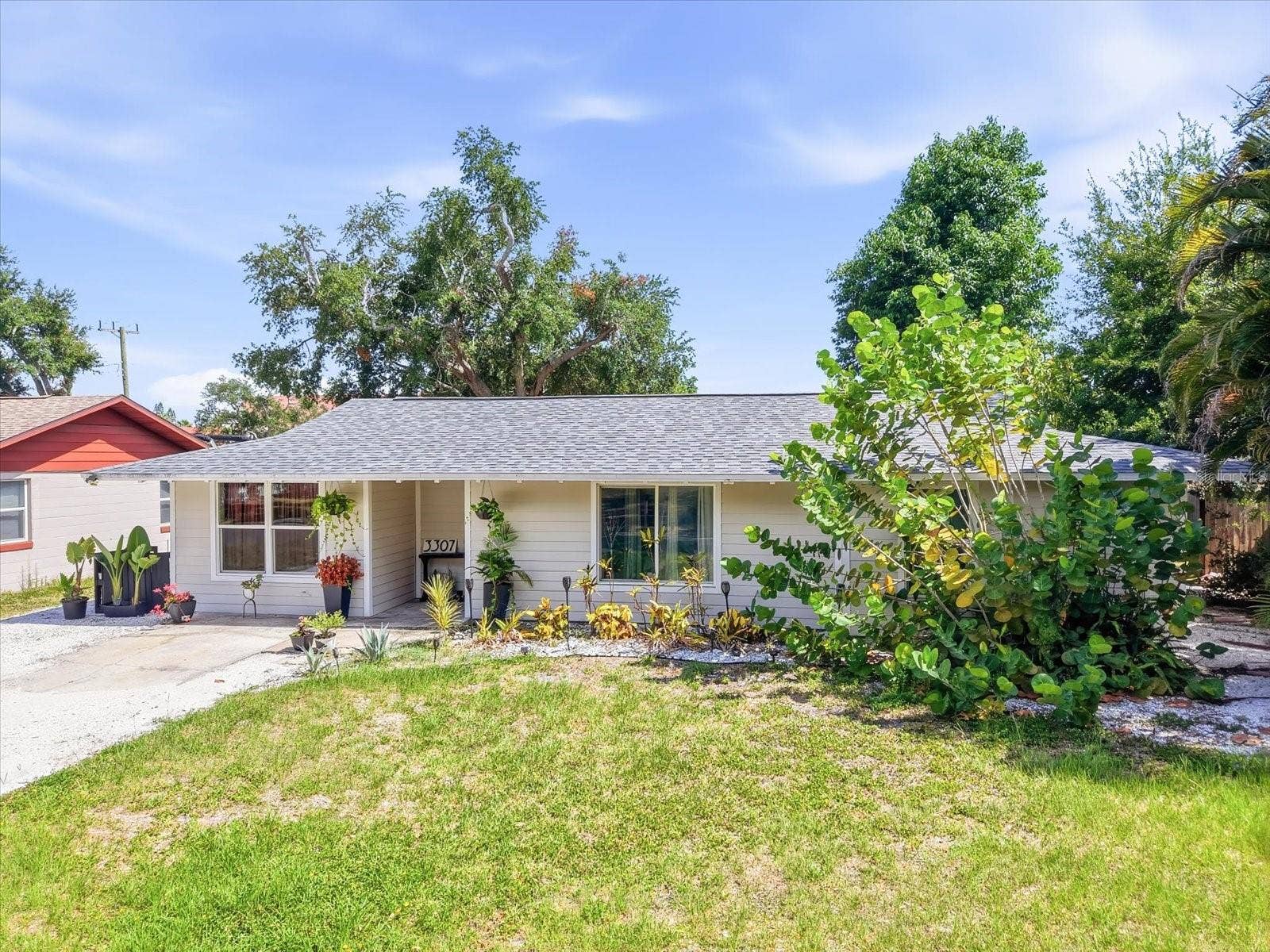 3307 3RD AVENUE W, Bradenton, FL 34205 3307 3RD AVENUE W, Bradenton, FL 34205