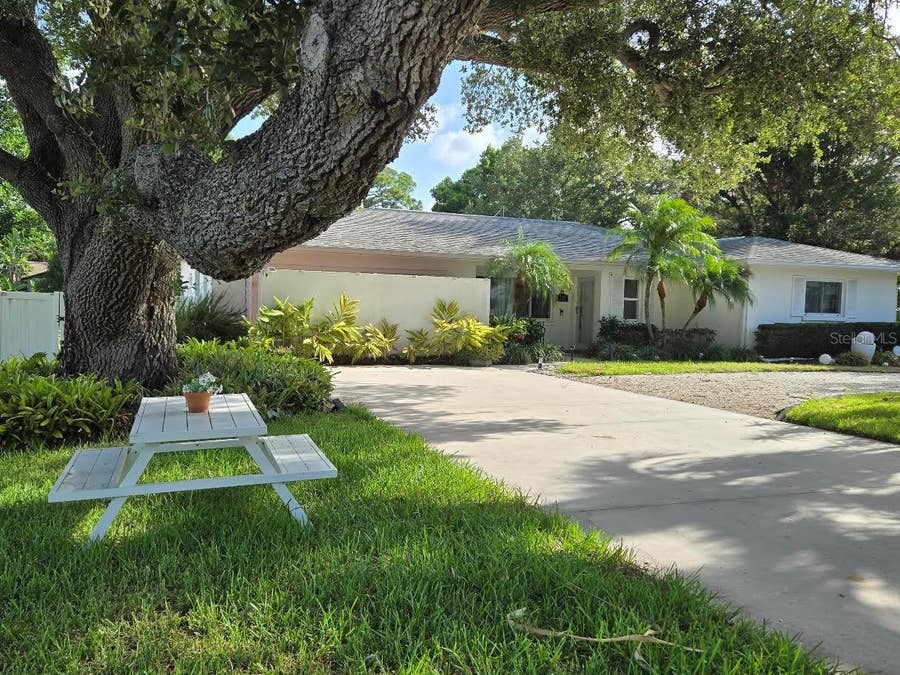 Property photo for 329 BERNARD AVENUE, Sarasota, FL