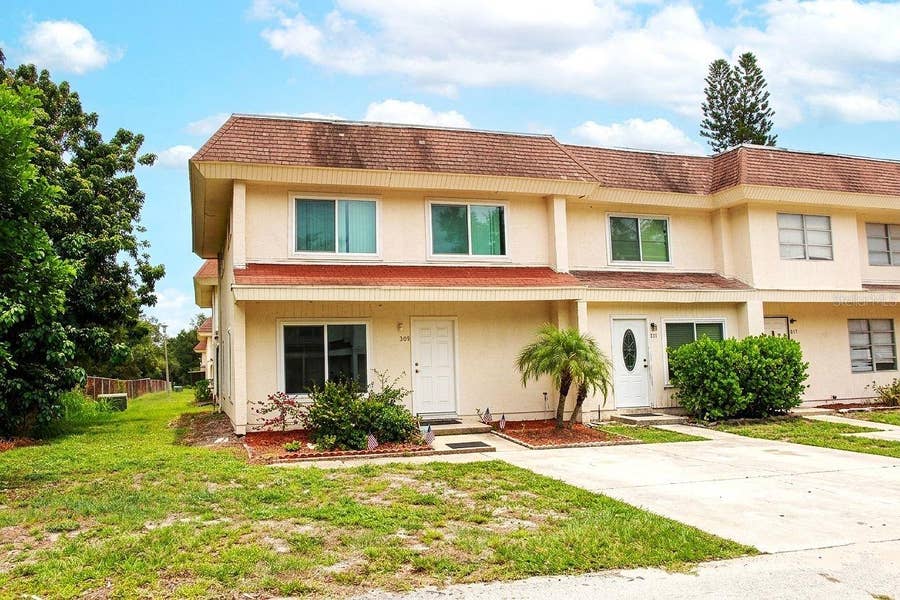 Property photo for 309 AMHERST AVENUE, #51, Sarasota, FL