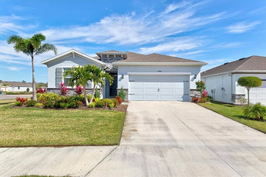 Property photo for 13905 WOODBRIDGE TERRACE, Bradenton, FL