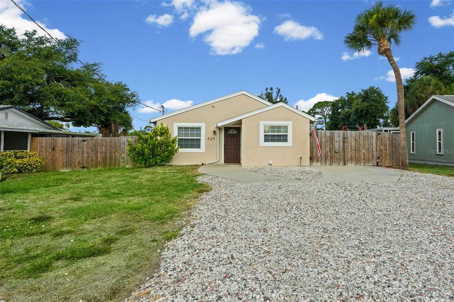Property photo for 429 PATTERSON AVENUE, Osprey, FL