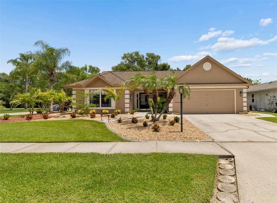 Property photo for 650 SWEETBRIAR DRIVE, Oldsmar, FL