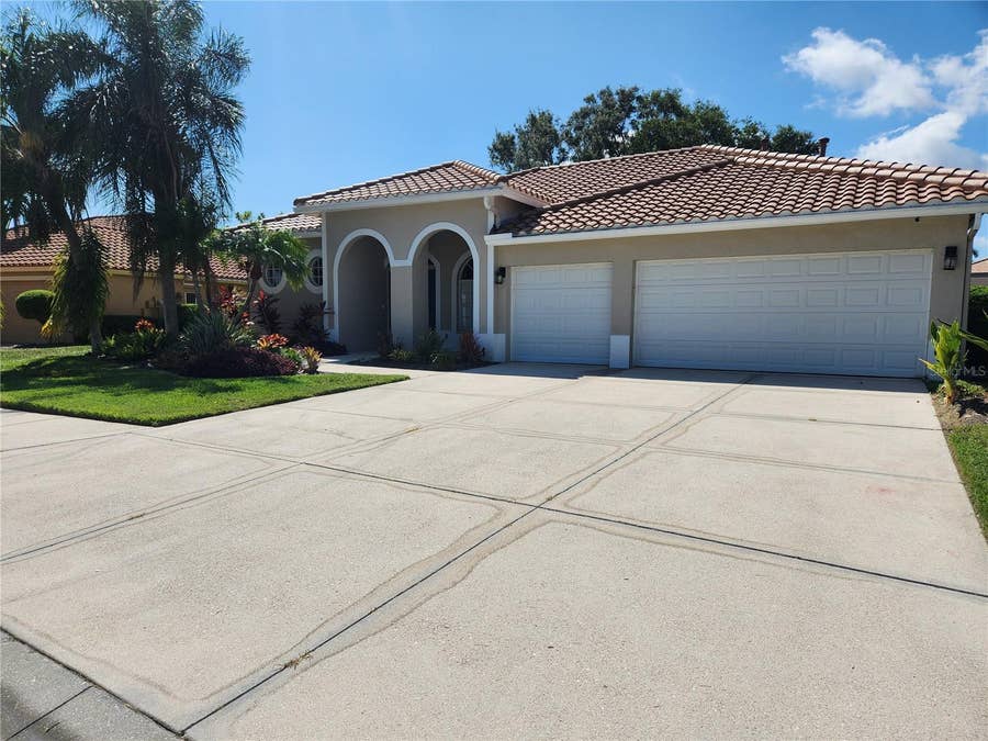 Property photo for 5274 FAR OAK CIRCLE, Sarasota, FL