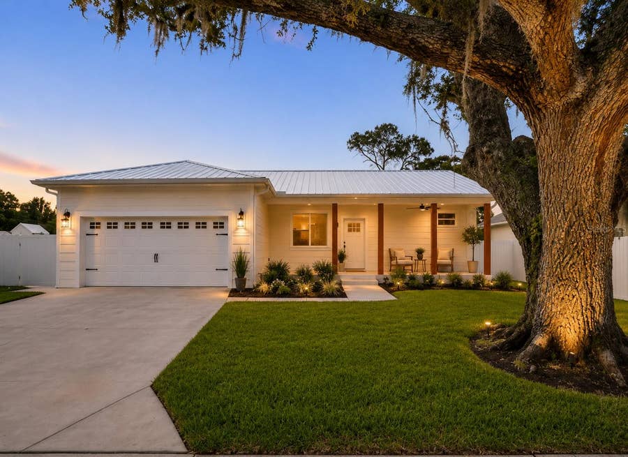 Property photo for 412 17TH AVENUE W, Palmetto, FL