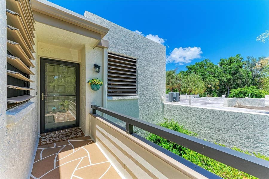 Property photo for 376 SPRINGDALE DRIVE, Bradenton, FL