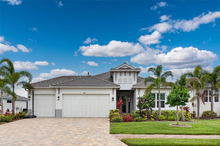 Property photo for 5504 TITLE ROW DRIVE, Bradenton, FL