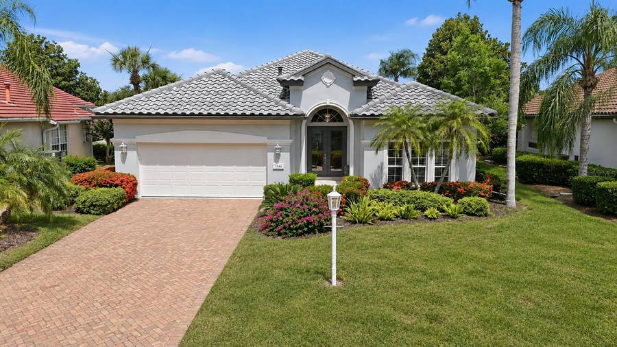 Property photo for 7346 WINDEMERE LANE, University Park, FL