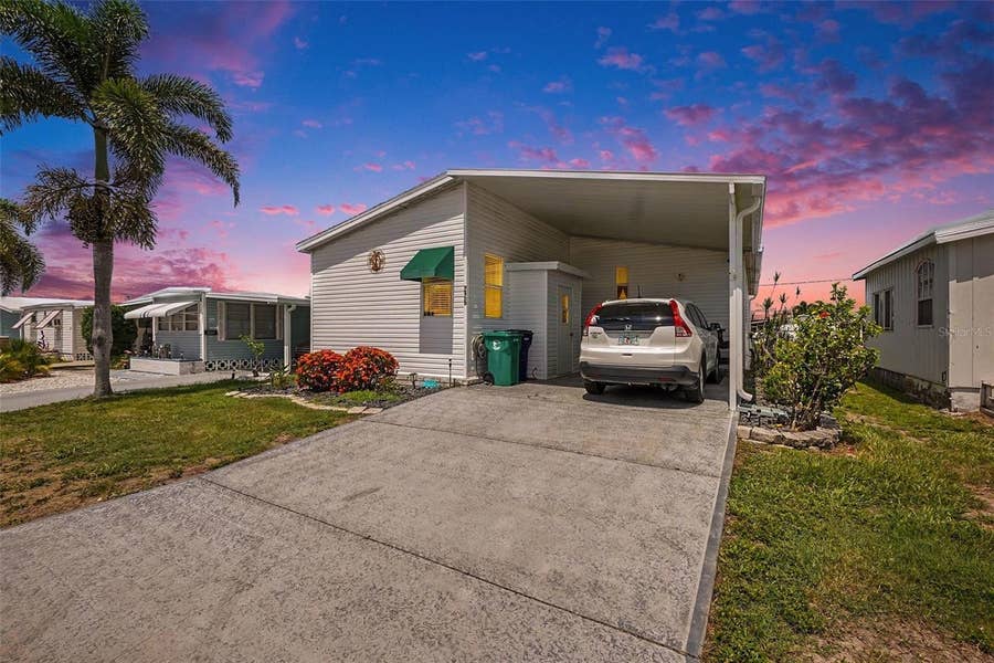 Property photo for 226 BIMINI DRIVE, Palmetto, FL