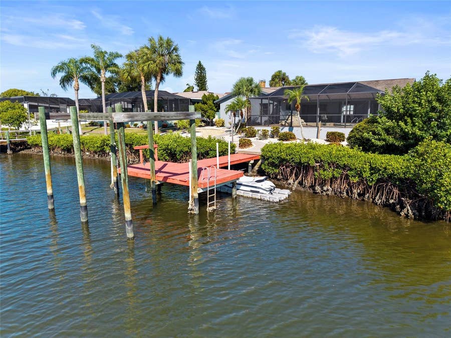 Property photo for 921 BIRDIE WAY, Apollo Beach, FL