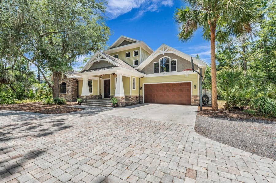 Property photo for 5911 RIVER FOREST CIRCLE, Bradenton, FL