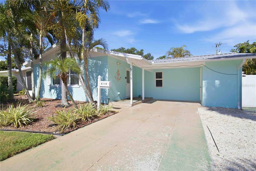 Property photo for 6116 DARTMOUTH DRIVE, Bradenton, FL
