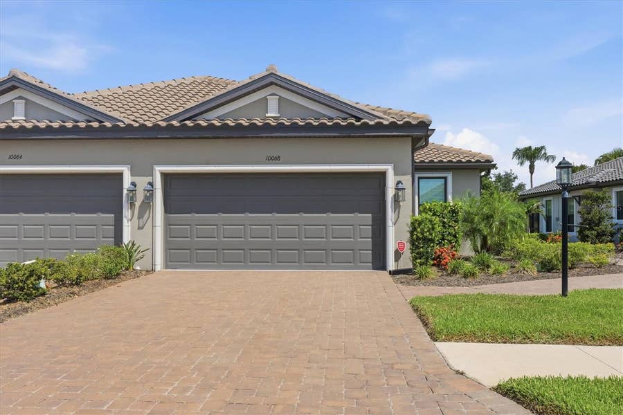 Property photo for 10068 MORNING MIST LANE, Sarasota, FL