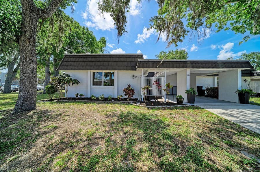 Property photo for 1520 LAKESIDE WAY, #147, Sarasota, FL