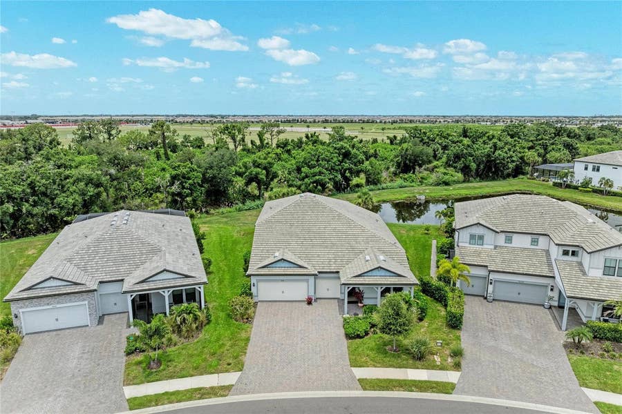 Property photo for 16341 HIDDEN OAK LOOP, Lakewood Ranch, FL