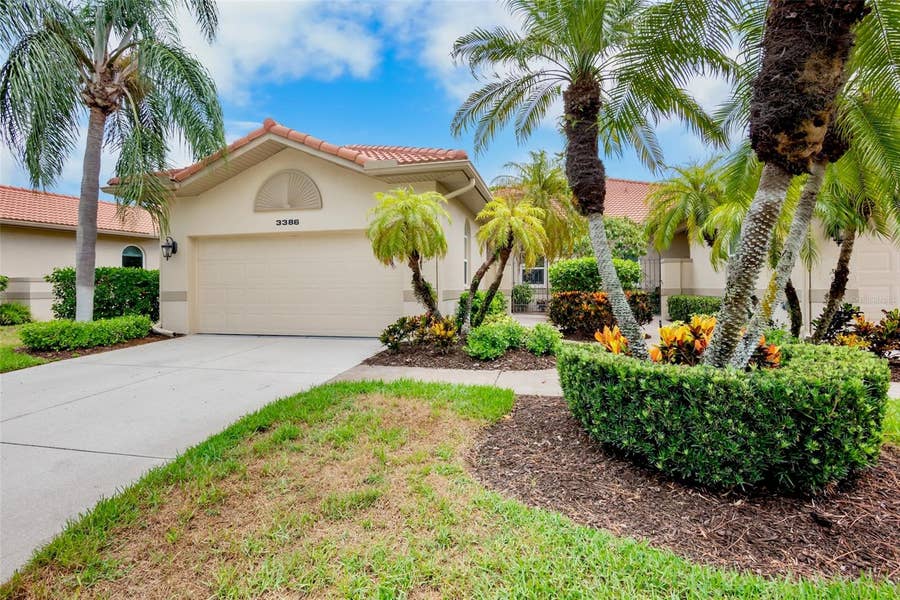 Property photo for 3386 CHELMSFORD COURT, #7, Sarasota, FL