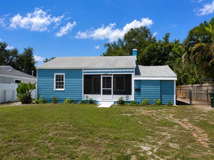 Property photo for 3209 AVENUE A W, Bradenton, FL