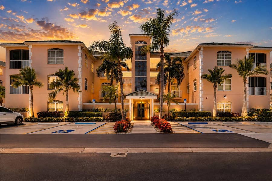 Property photo for 1402 GONDOLA PARK DRIVE, #1402, Venice, FL