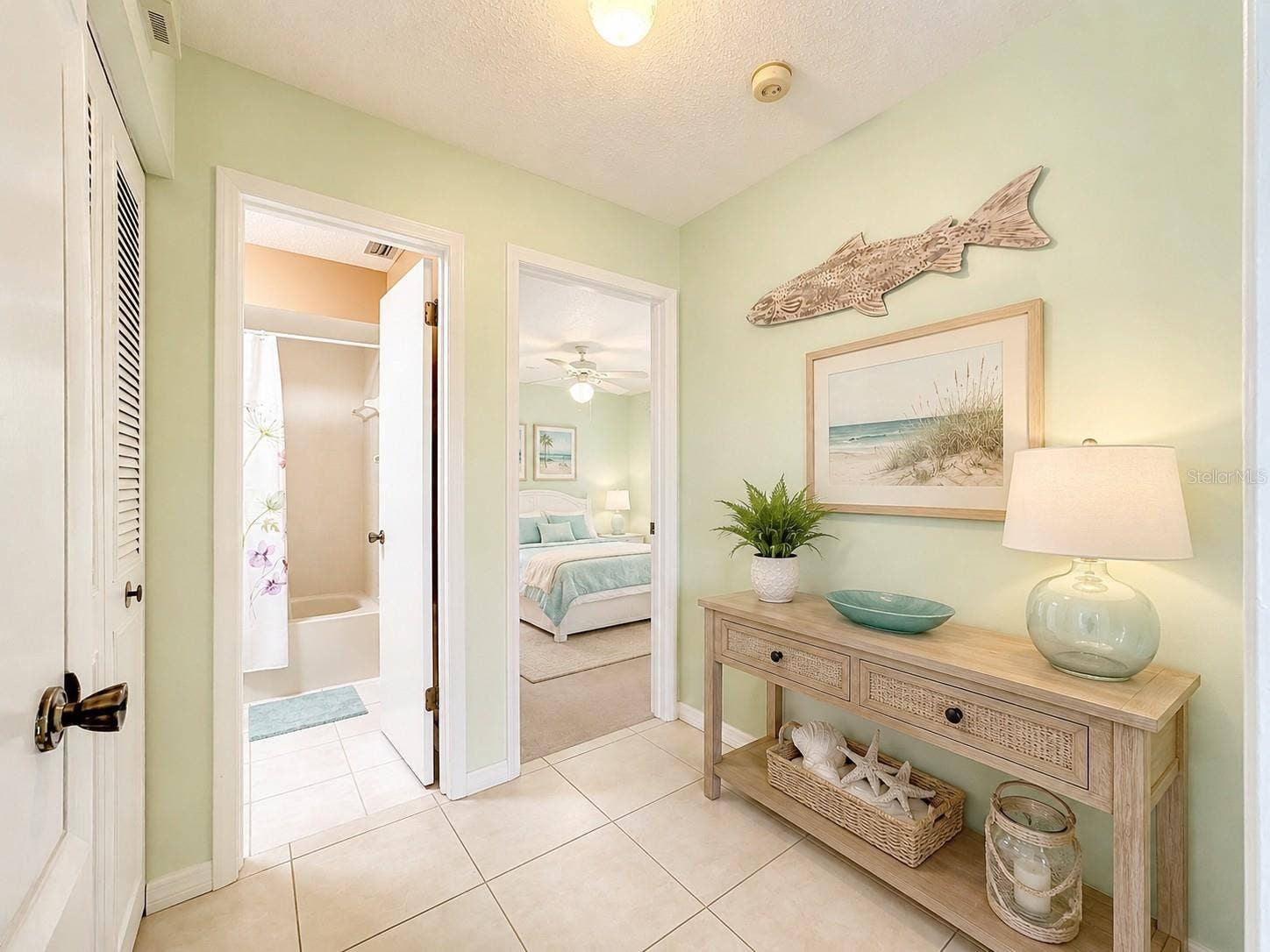 4190 66TH STREET CIRCLE W, #O, Bradenton, FL 34209 hall virtual staged