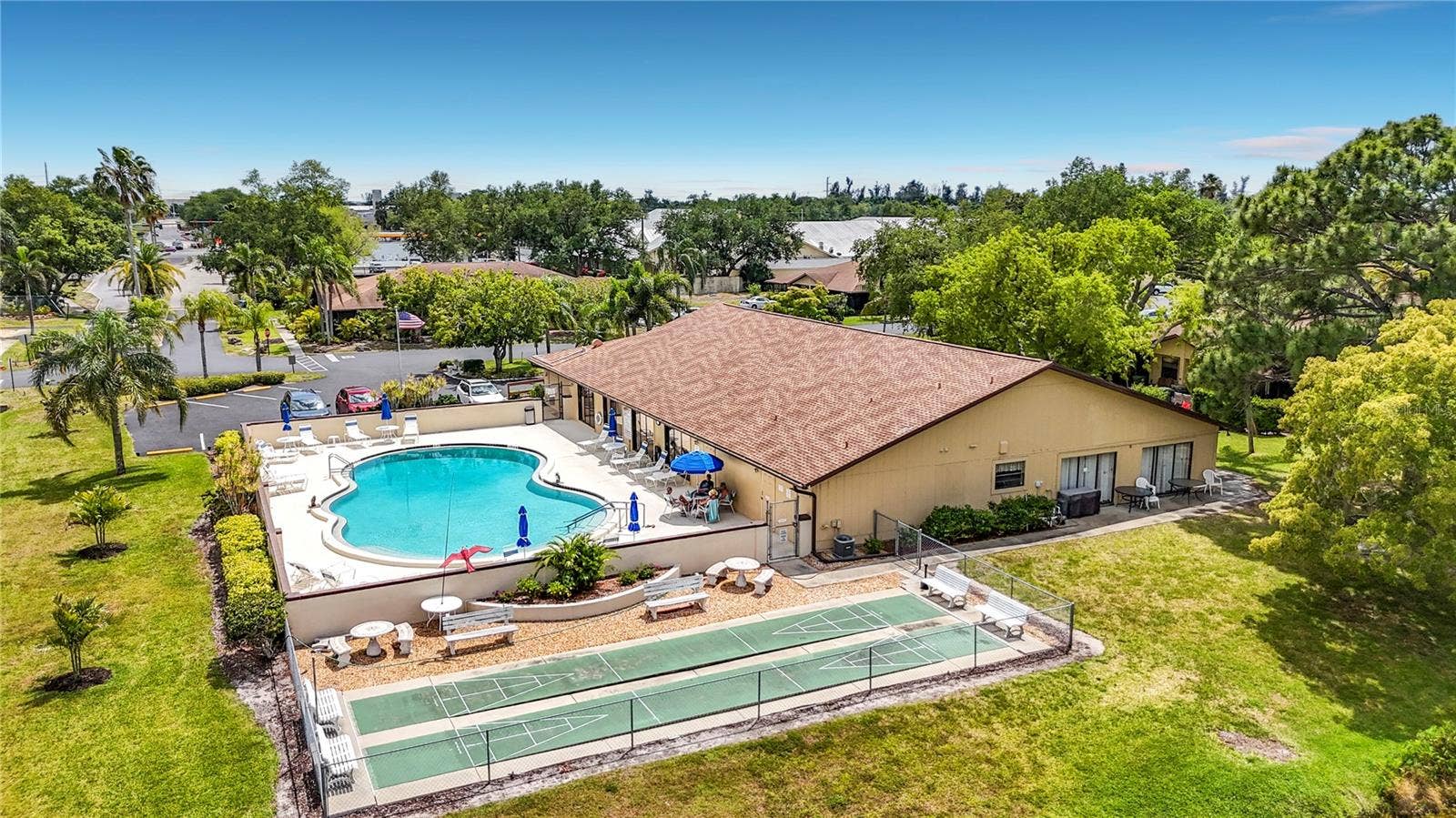 4190 66TH STREET CIRCLE W, #O, Bradenton, FL 34209 SHuffle board