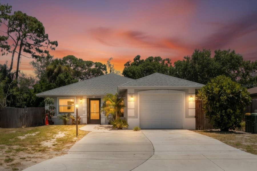 Property photo for 1080 MECCA DRIVE, Sarasota, FL