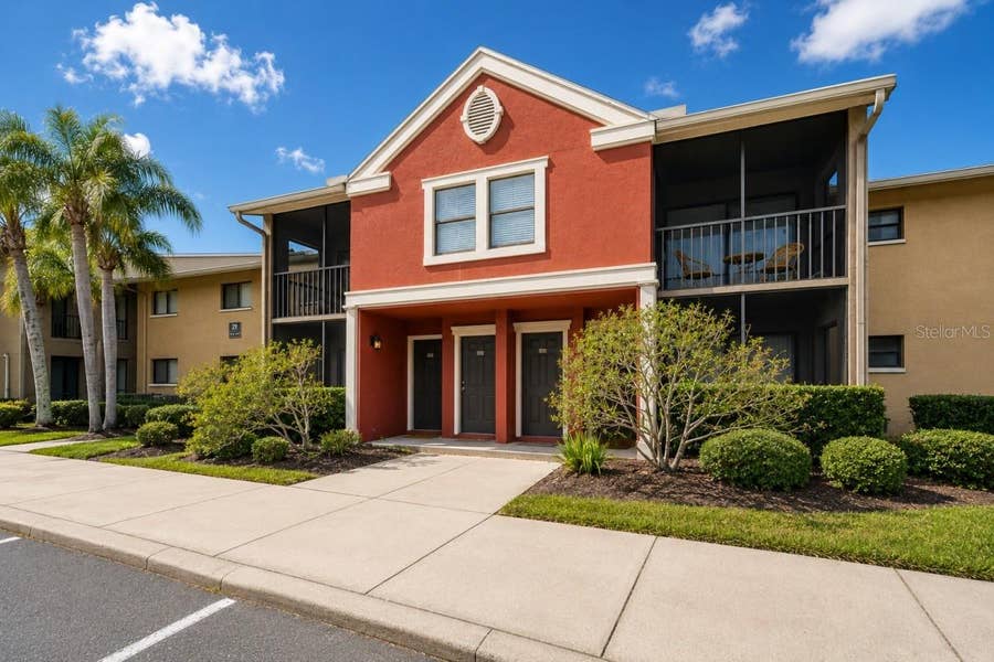 Property photo for 5553 BAYWATER DRIVE, Tampa, FL