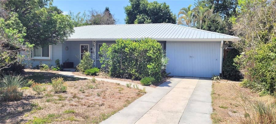 Property photo for 2230 BOUGAINVILLEA STREET, Sarasota, FL