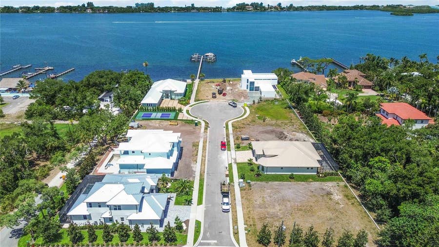 Property photo for 3820 PARROT BAY COURT, Osprey, FL