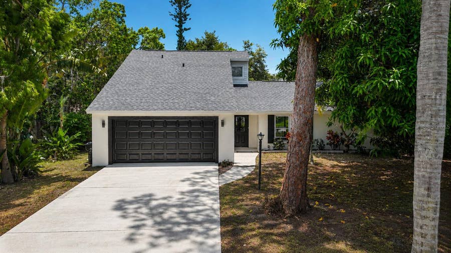 Property photo for 4256 KING RICHARD LANE, Sarasota, FL