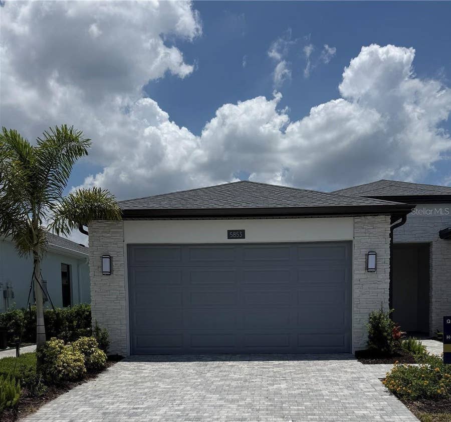 Property photo for Apollo Beach, FL