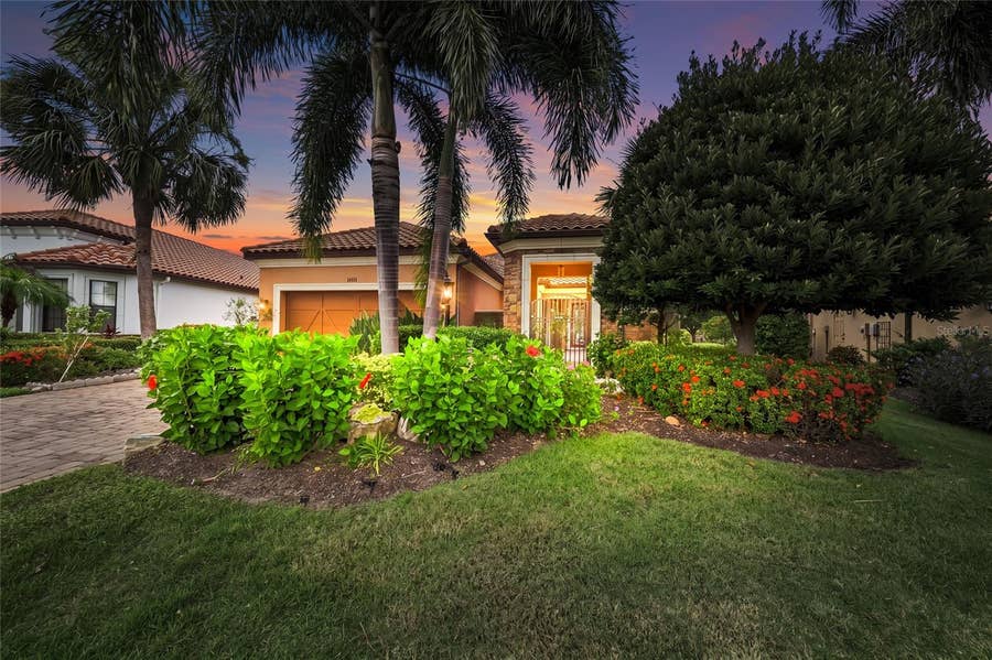 Property photo for 12672 FONTANA LOOP, Bradenton, FL