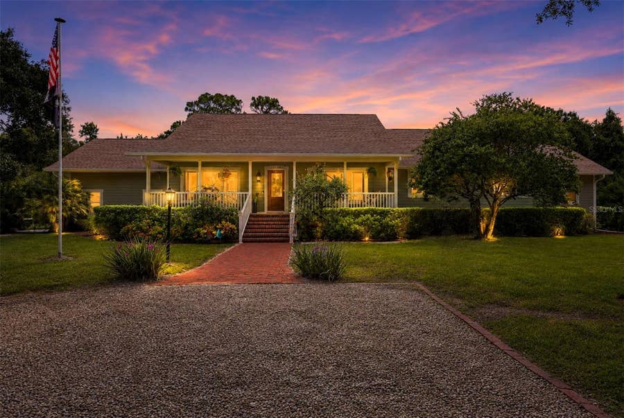 Property photo for 1109 UNDERWOOD DRIVE, Venice, FL